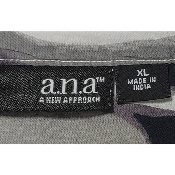 A.N.A A New Approach Black Gray White Geo Print Henley Top XL Lightweight Soft - Picture 3 of 6